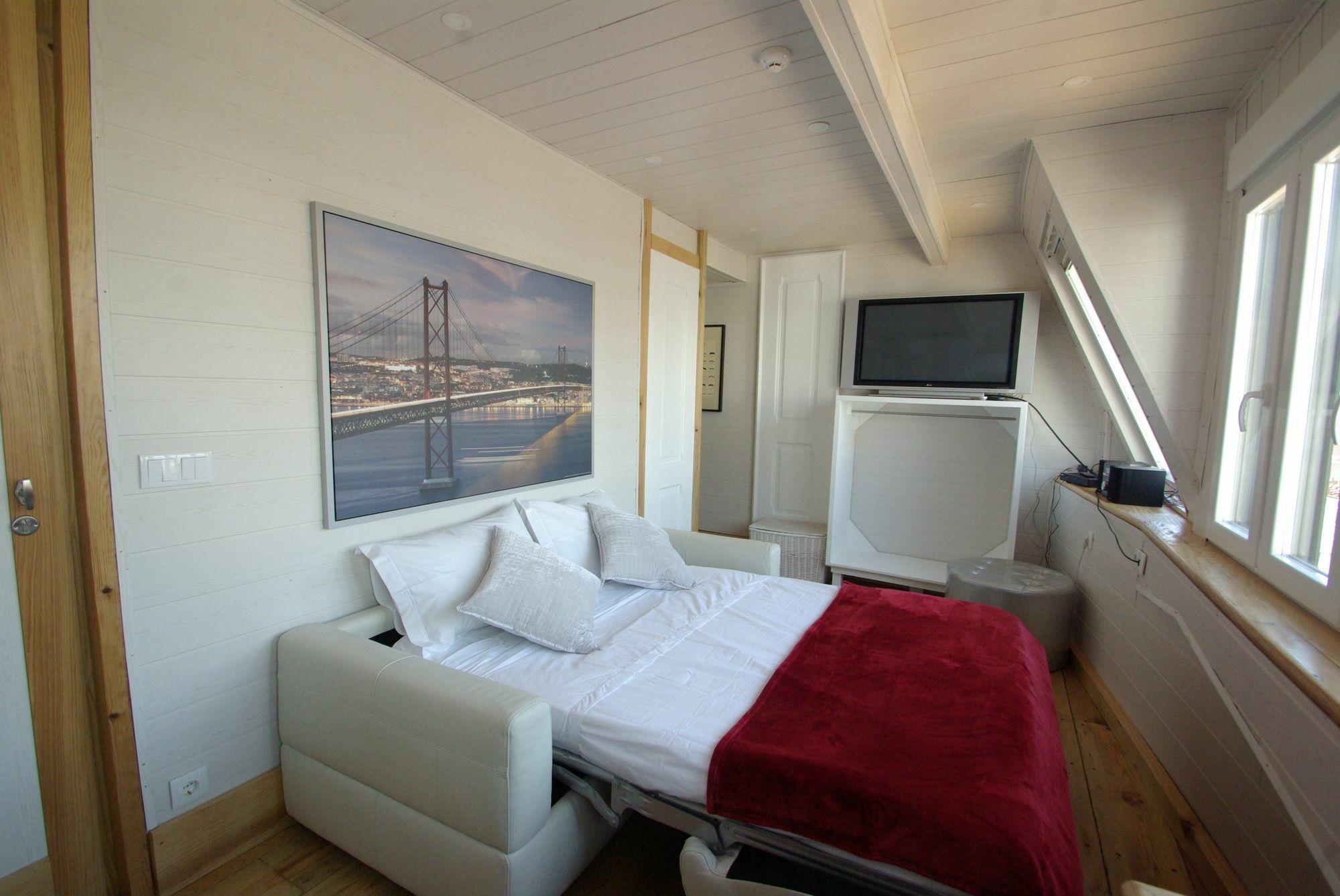 My Bairro Alto Suites Lisbon Bagian luar foto