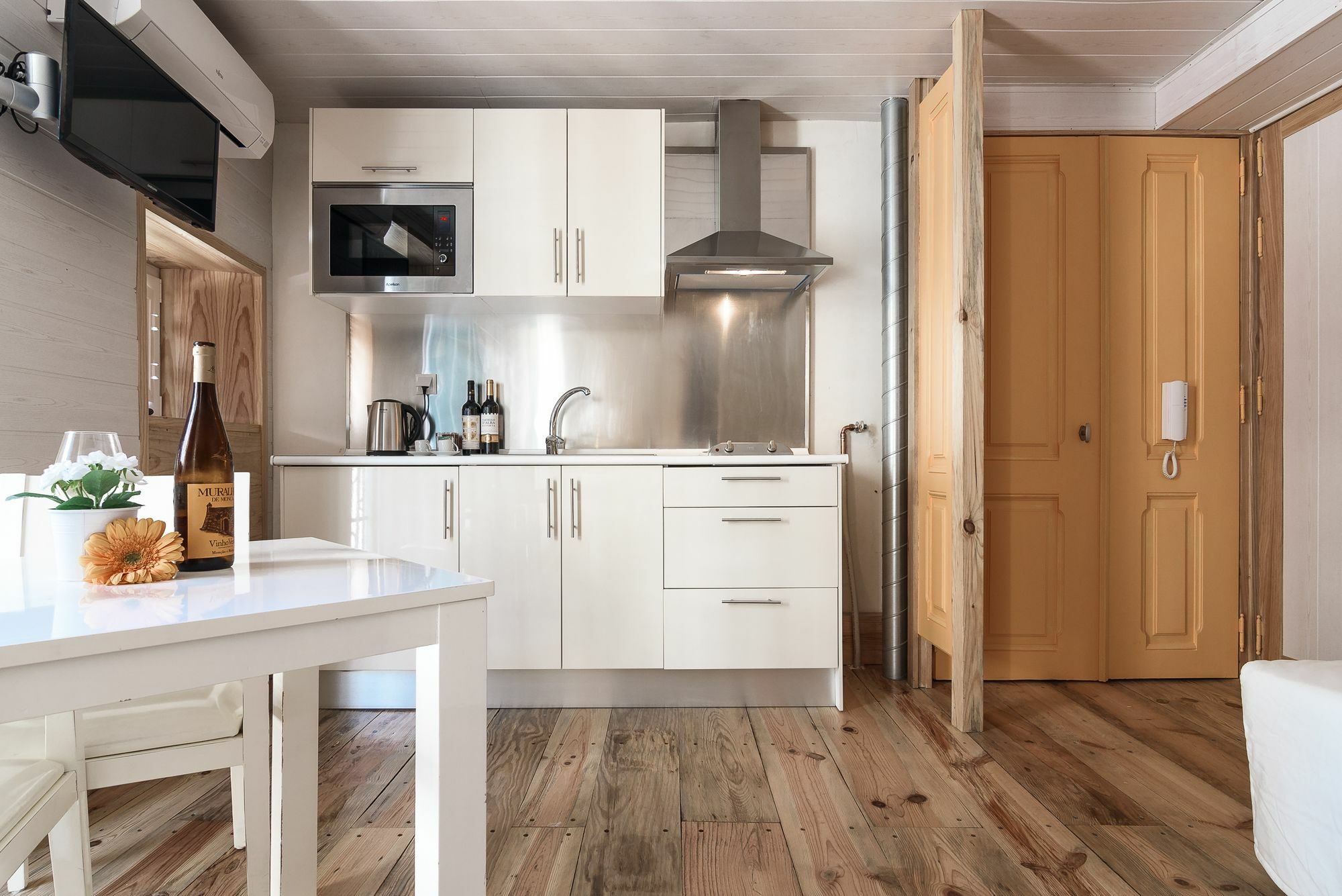 My Bairro Alto Suites Lisbon Bagian luar foto